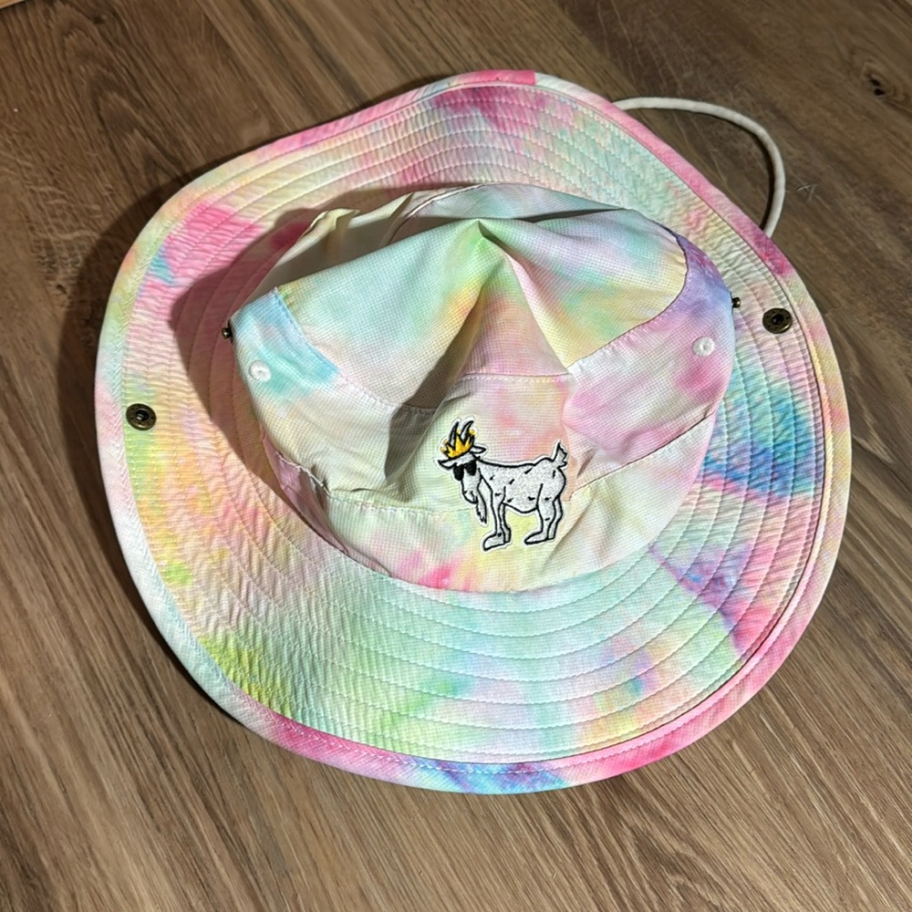 Goat USA original tie-dye bucket hat
